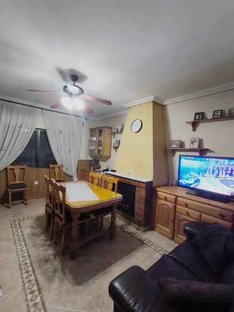 Comedor de Casa o chalet en venta en San Vicente del Raspeig / Sant Vicent del Raspeig con Aire acondicionado, Calefacción y Terraza