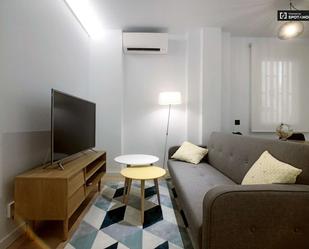 Sala d'estar de Apartament per a compartir en  Madrid Capital amb Aire condicionat, Calefacció i Terrassa