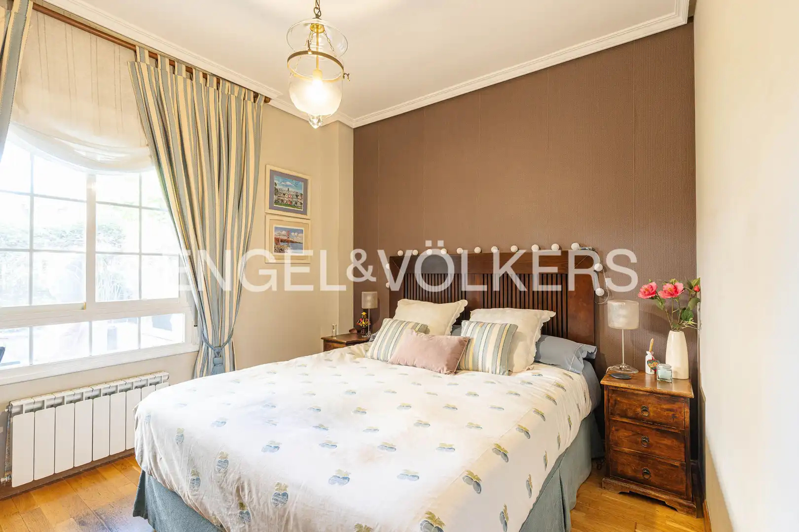 Schlafzimmer von Wohnung zum Verkauf in Majadahonda mit Heizung, Privatgarten und Parkett