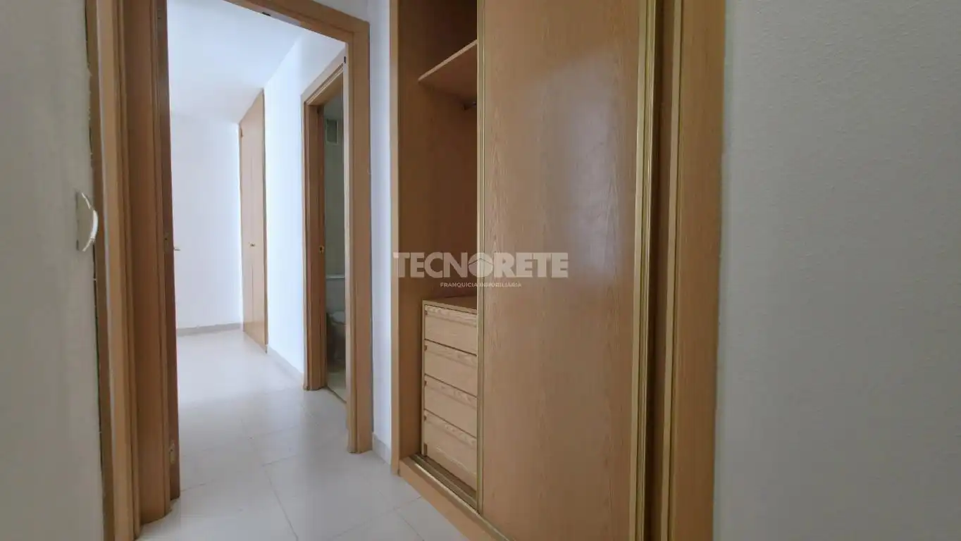 Piso en venta en Guadalajara con Calefacción y Jardín privado