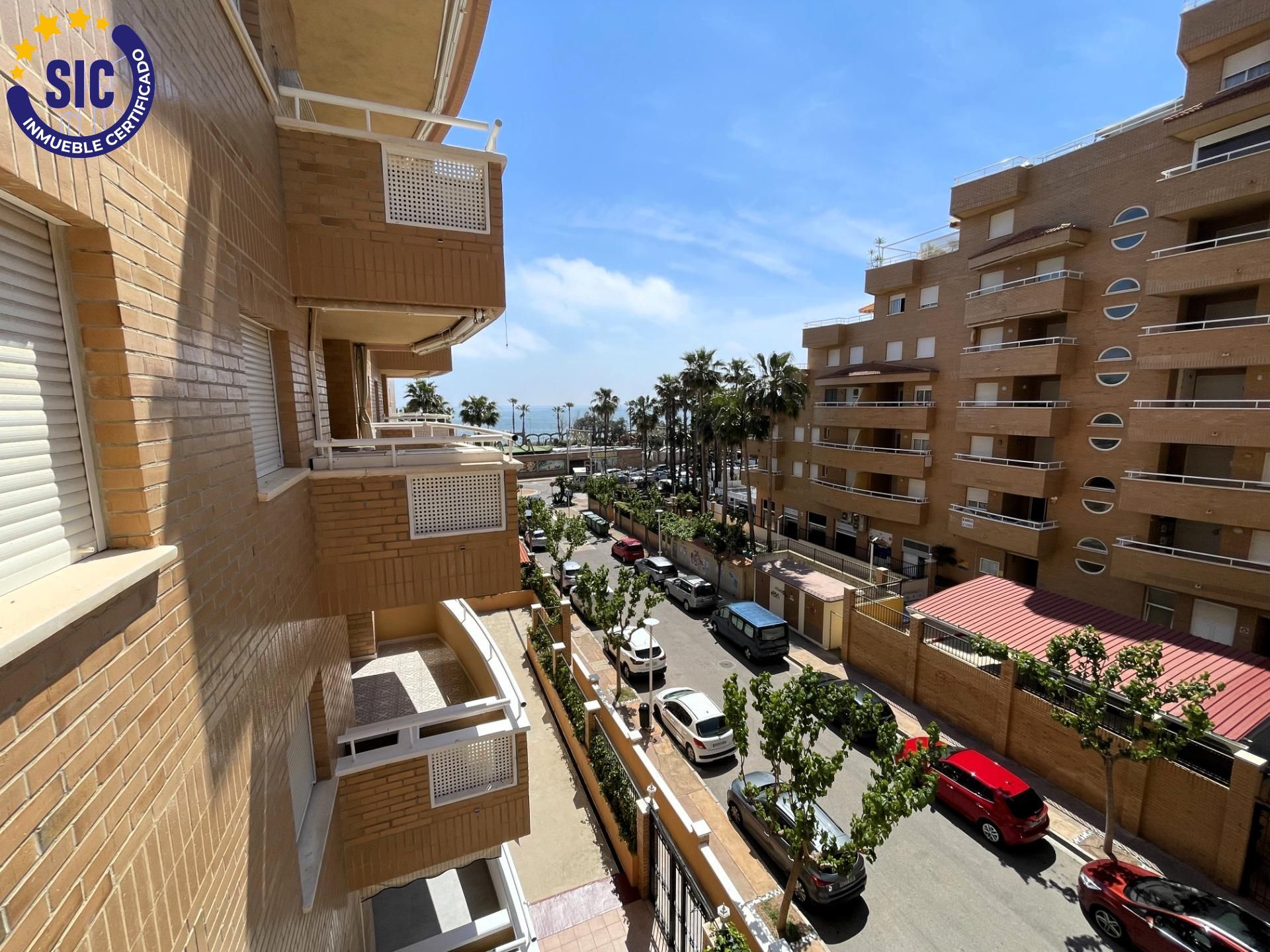 Vista exterior de Apartament en venda en Oropesa del Mar / Orpesa amb Aire condicionat, Calefacció i Jardí privat