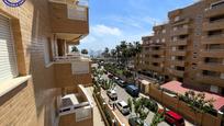 Vista exterior de Apartament en venda en Oropesa del Mar / Orpesa amb Aire condicionat, Calefacció i Jardí privat