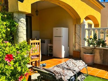 Bungalow avec piscine à vendre à Orihuela Costa