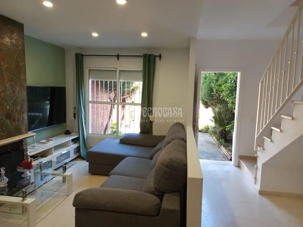 Living room of Detached homes for sale in San Roque