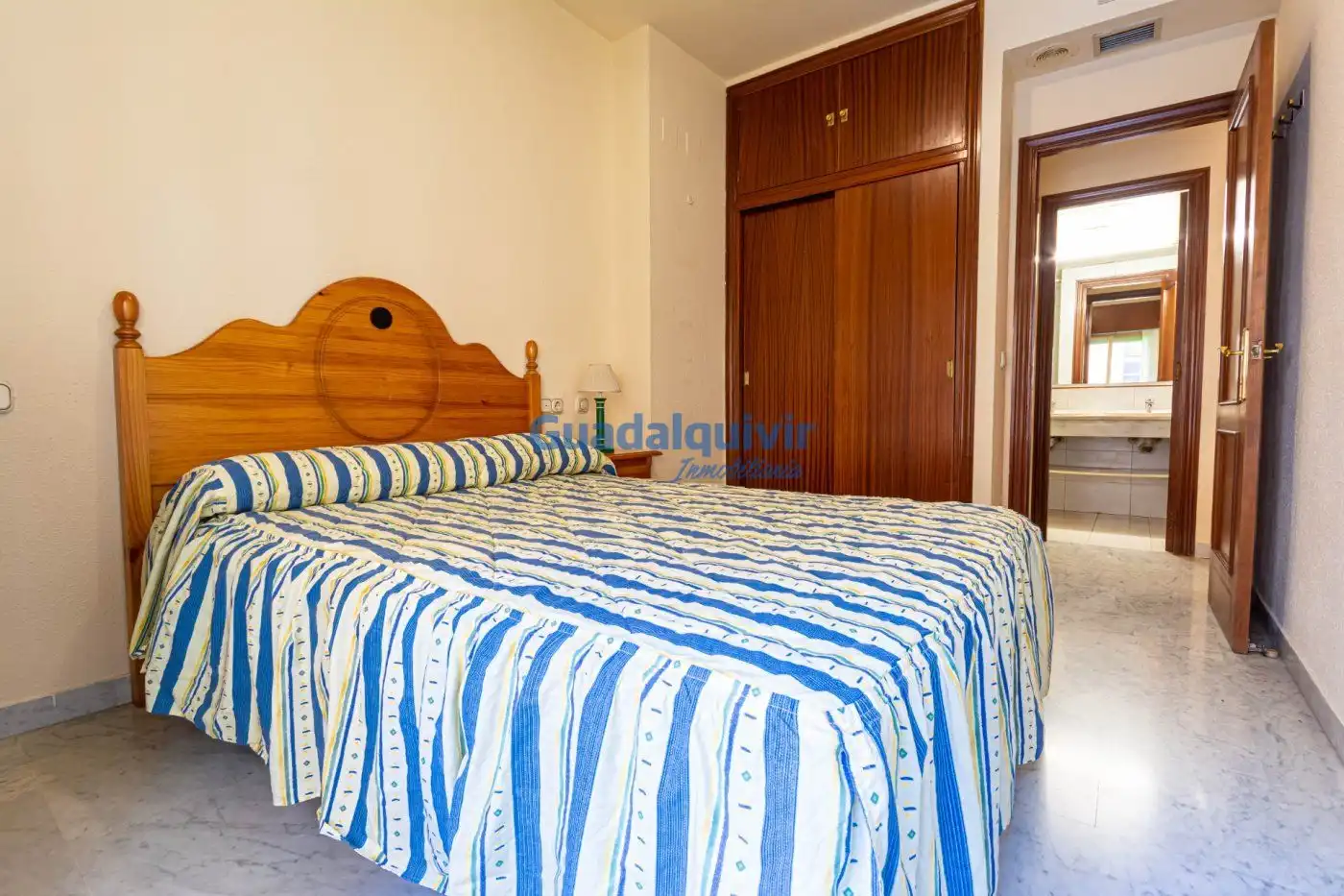 Bedroom of Apartments for rent in Sevilla  with Air Conditioner, Private garden and Furnished
