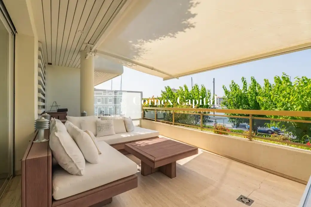 Terrace of Flat for sale in Castell d'Aro, Platja d'Aro i s'Agaró  with Air Conditioner, Heating and Private garden