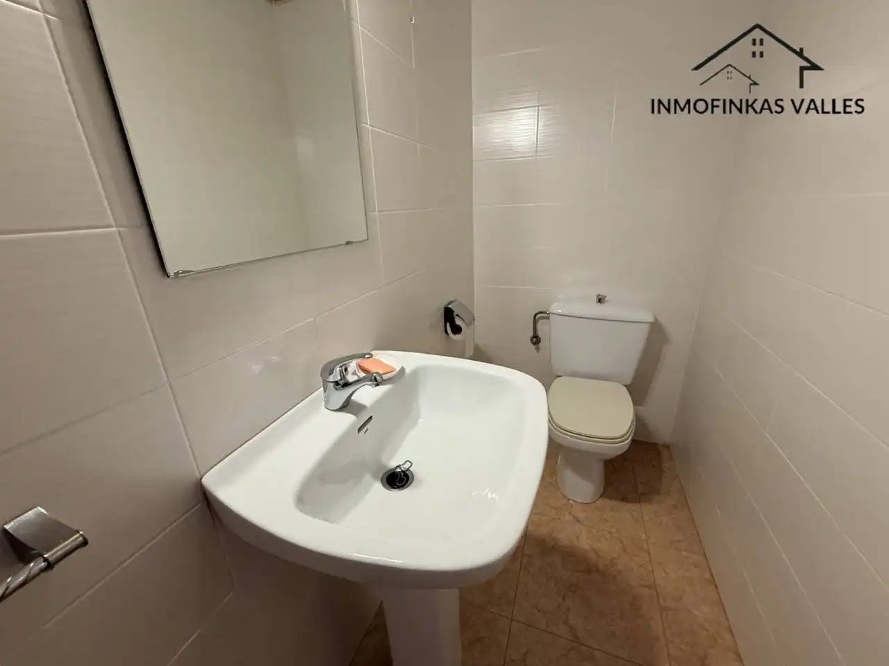 Bathroom of Detached homes for sale in Parets del Vallès  with Air Conditioner, Heating and Private garden