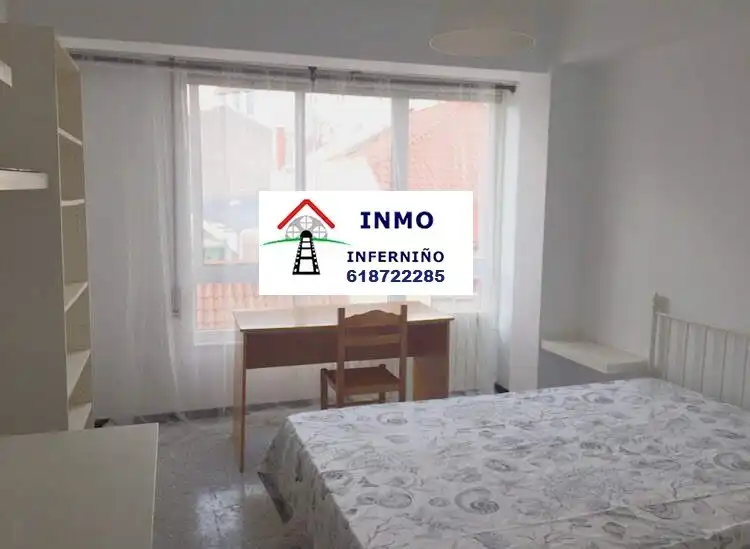 Bedroom of Flat for rent in Ferrol
