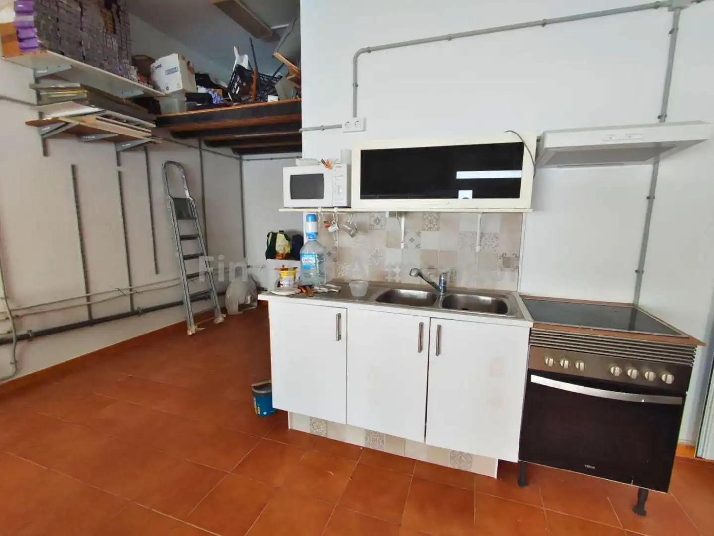 Cuina de Planta baixa en venda en Sant Lluís amb Aire condicionat