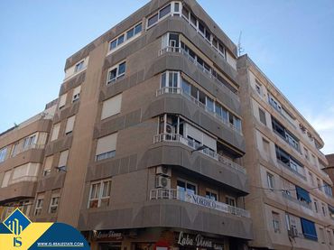 Appartement compact avec ascenseur à vendre à Centro
