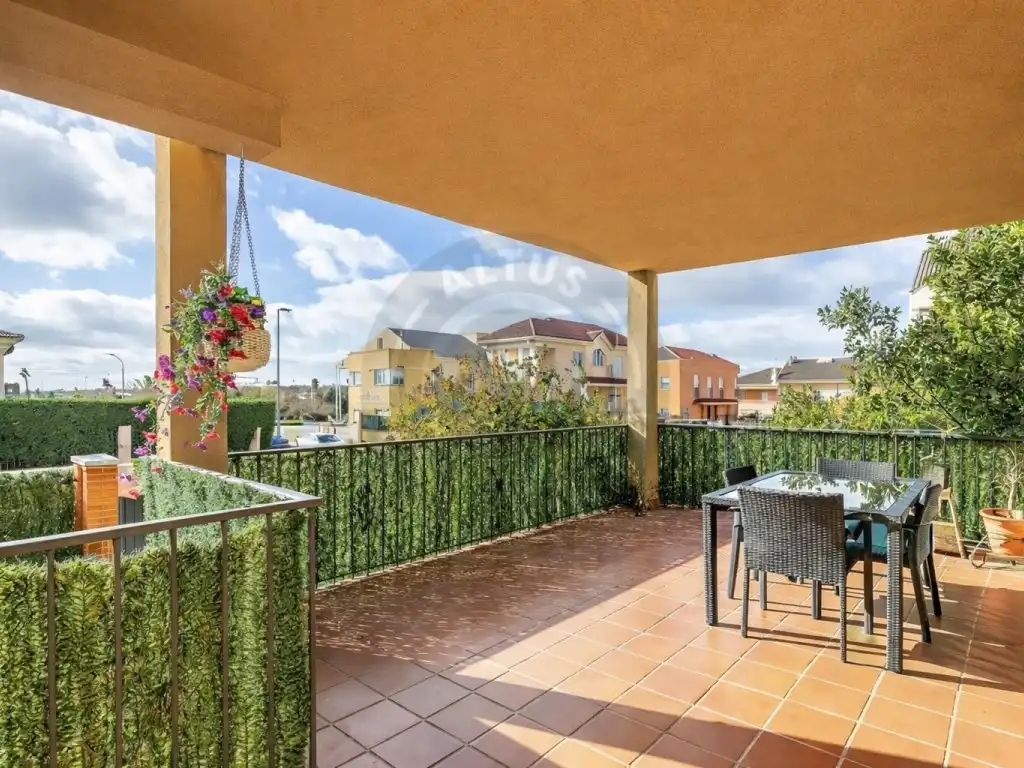 Terrace of Houses for sale in Cáceres  with Swimming Pool, Oven and Washing machine
