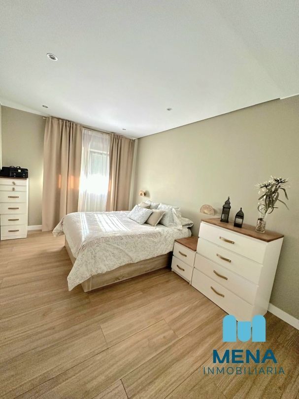 Habitación de Casa o chalet en venta en Santiurde de Toranzo con Calefacción, Jardín privado y Terraza