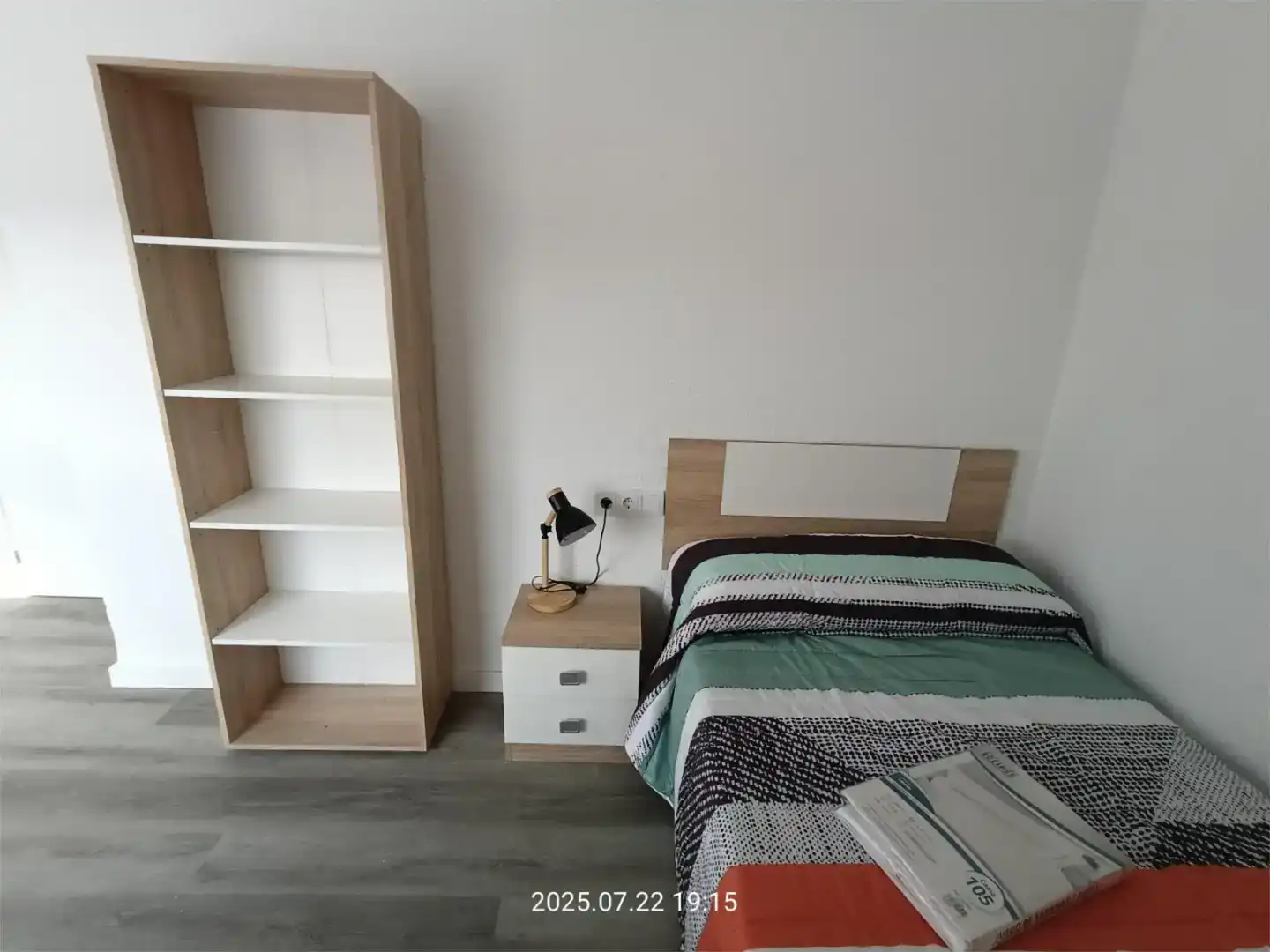 Dormitori de Pis per a compartir en Sant Joan d'Alacant amb Parquet, Moblat i Forn