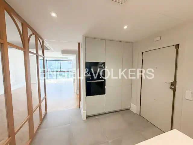 Cocina de Piso de alquiler en Madrid con Aire acondicionado, Calefacción y Parquet