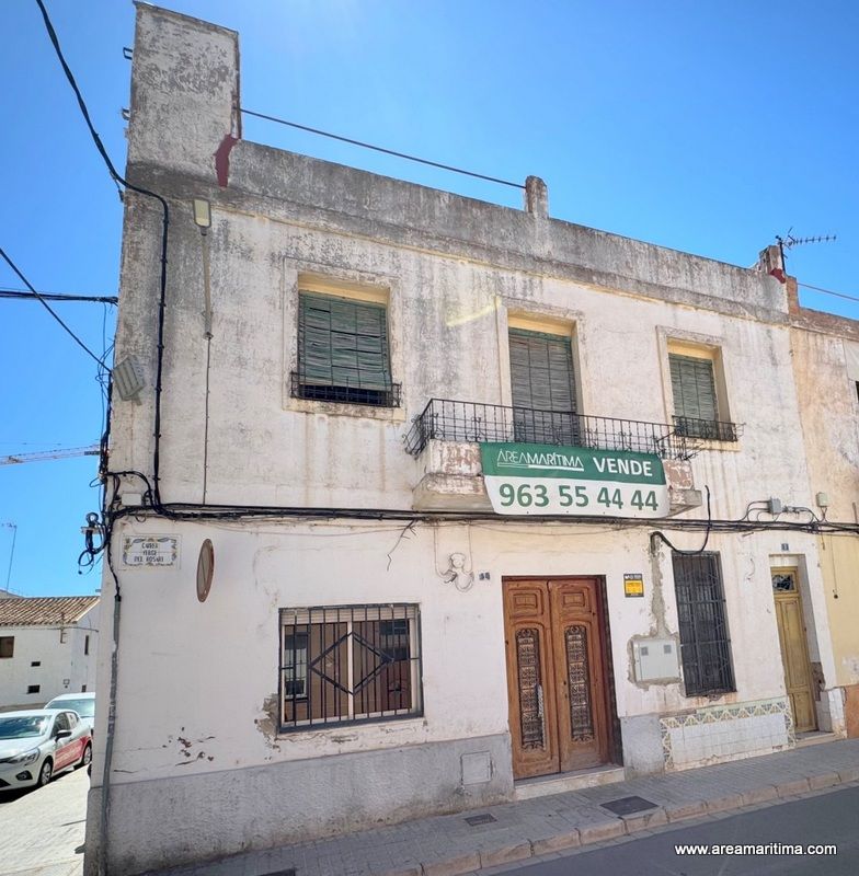 Vista exterior de Casa o xalet en venda en Almàssera amb Terrassa, Moblat i Balcó