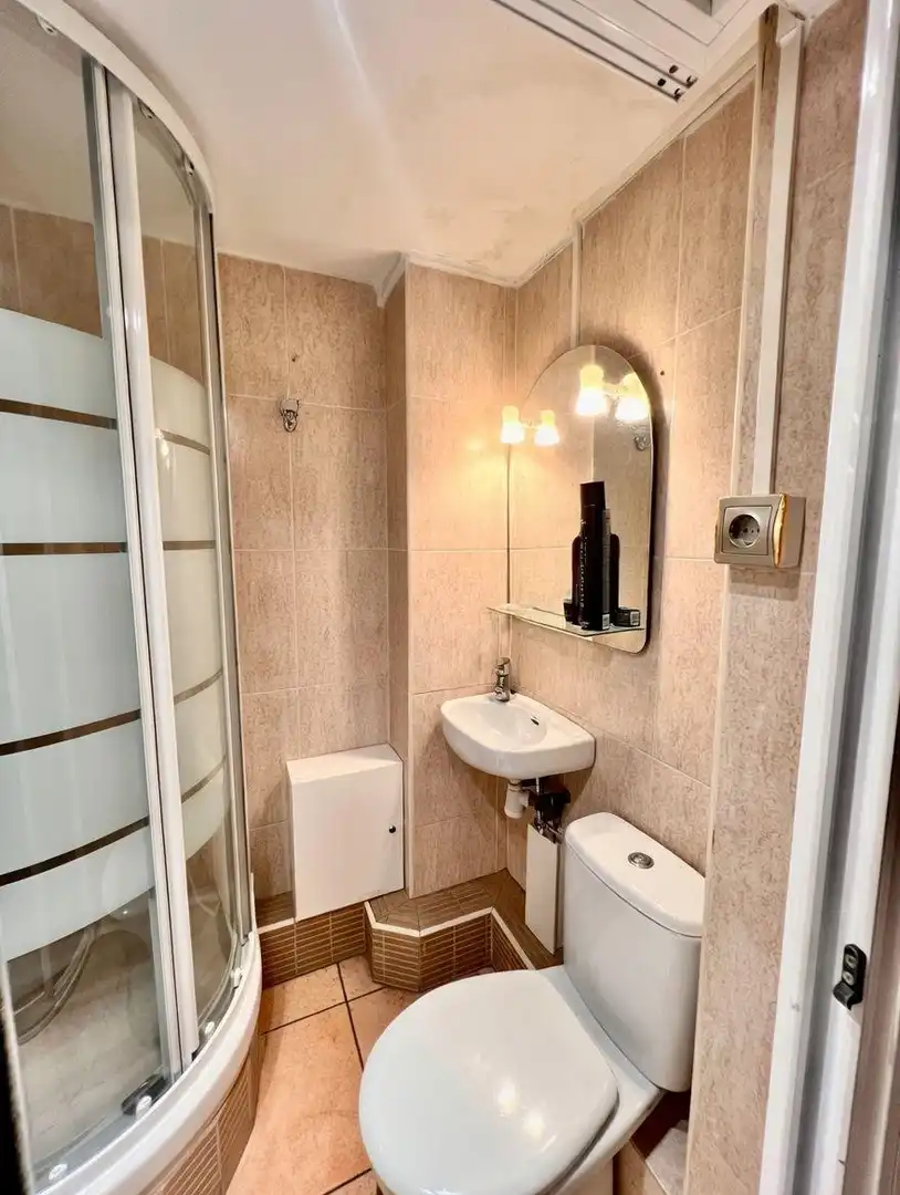 Business premises to rent in Ronda de la Roureda, imagen 13