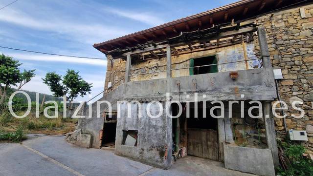 Casa-chalet en Venta en Artzentales