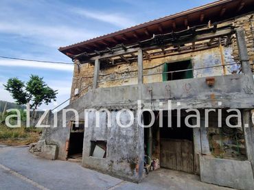 Casa amb balcó en venda a Artzentales