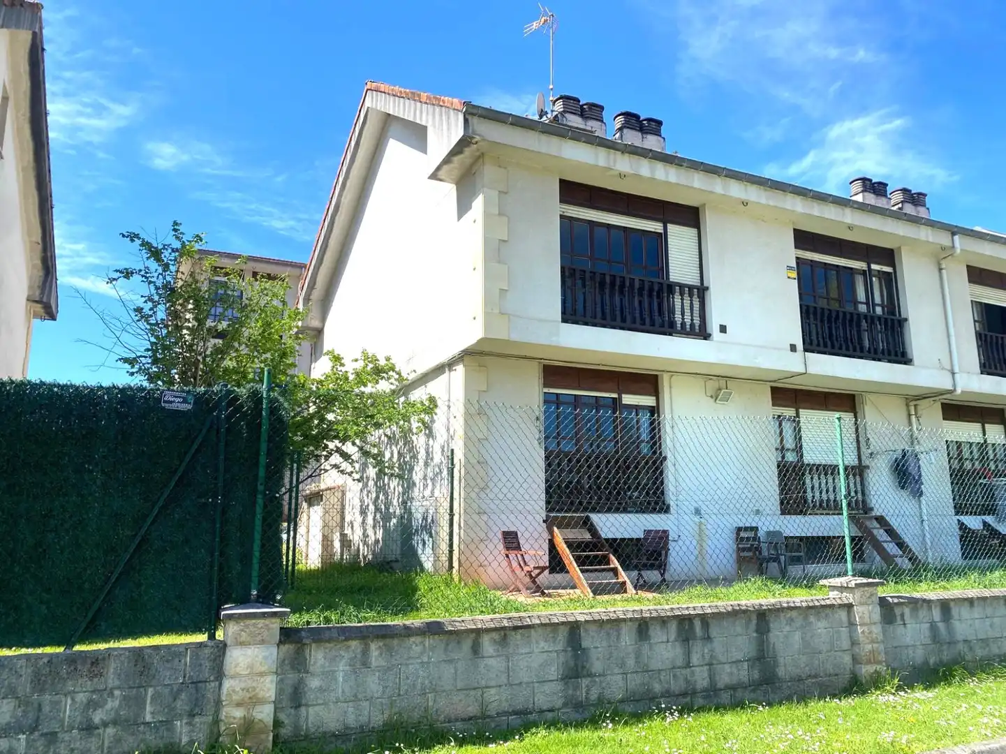 Vista exterior de Piso en venta en Cartes con Amueblado