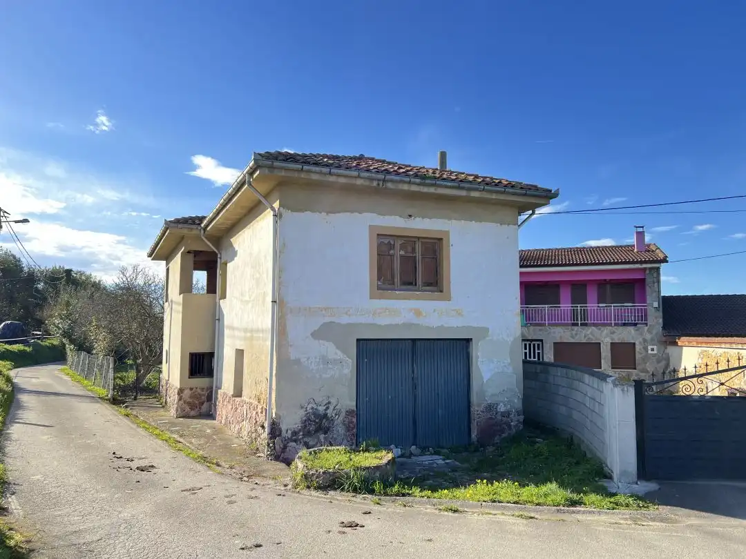 Vista exterior de Casa o chalet en venta en Siero con Trastero