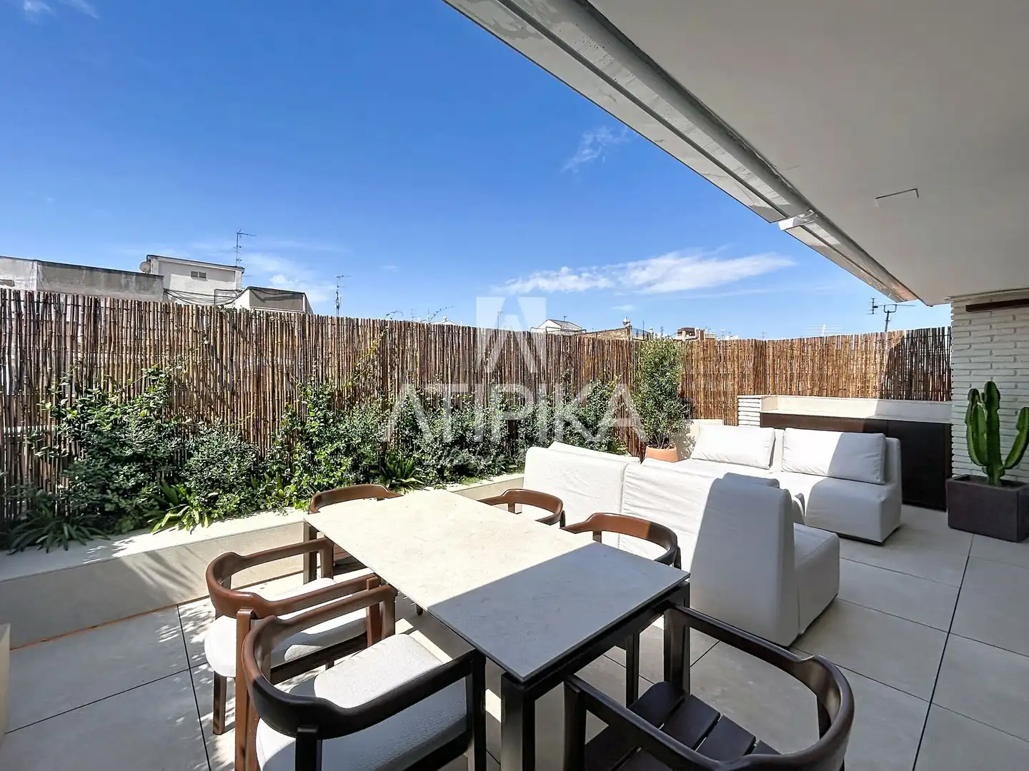 Terrace of Flat for rent in Barcelona  with Air Conditioner, Terrace and Furnished
