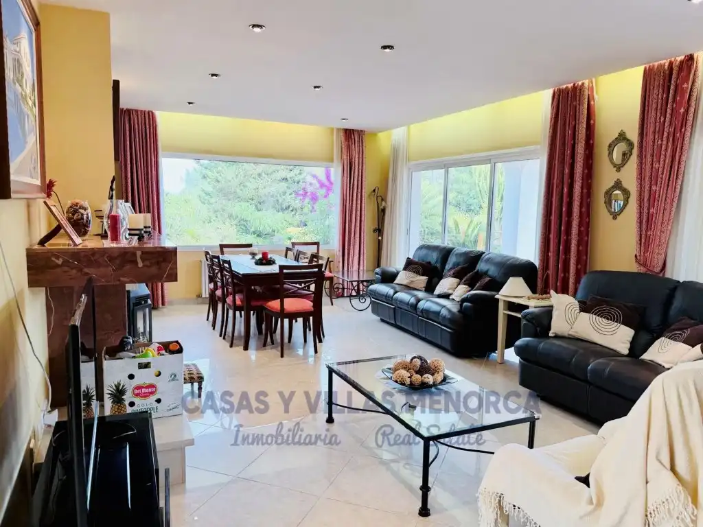 Sala d'estar de Finca rústica en venda en Sant Lluís