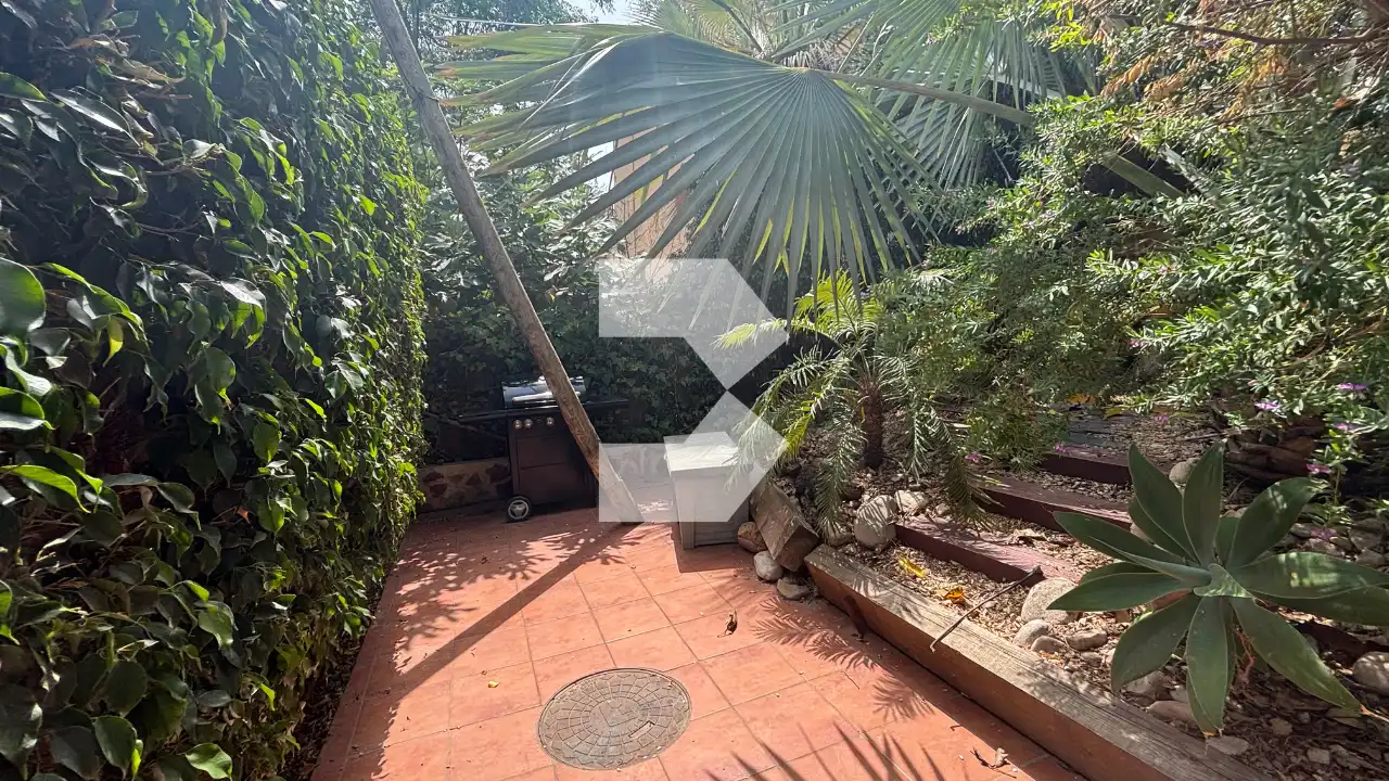 Jardí de Casa o xalet en venda en Sant Joan d'Alacant amb Jardí privat, Terrassa i Piscina