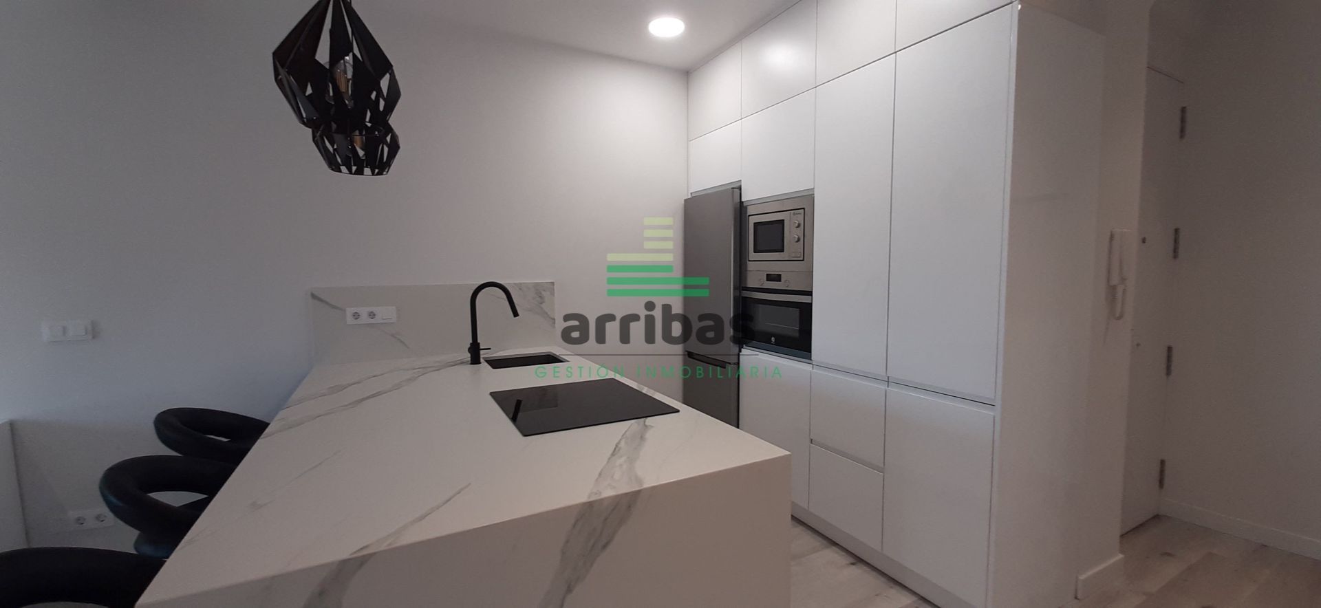 Flat to rent in Amara Zaharra - Arbaizenea