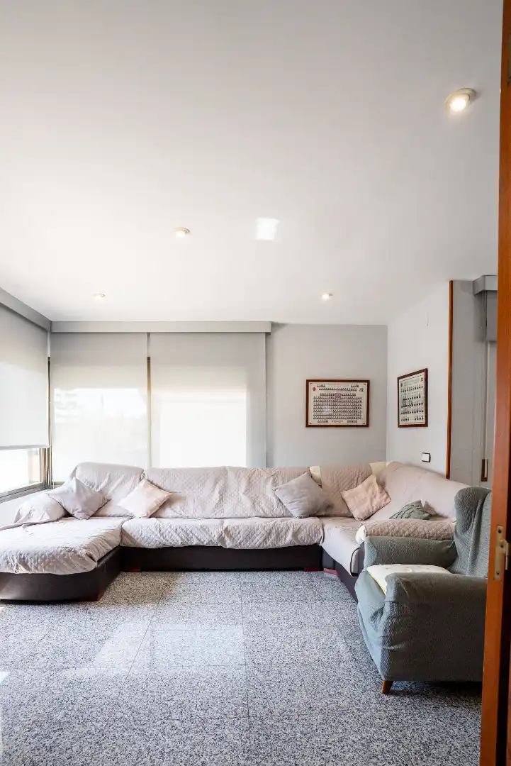 Sala d'estar de Casa o xalet en venda en Vallmoll amb Calefacció, Jardí privat i Terrassa