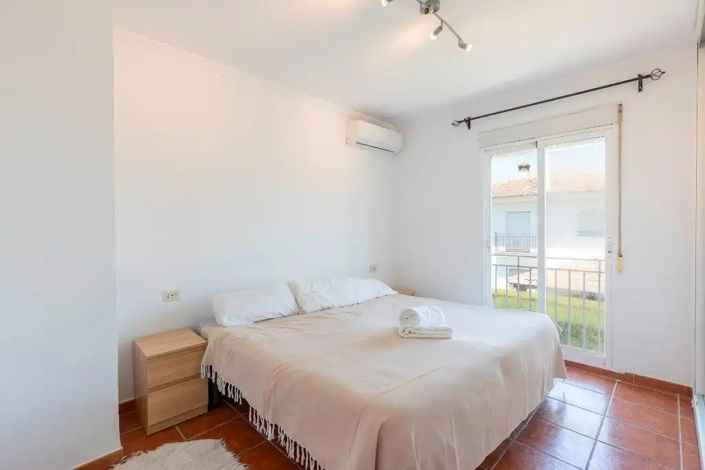 Dormitori de Casa o xalet en venda en Albolote amb Aire condicionat, Balcó i Piscina comunitària