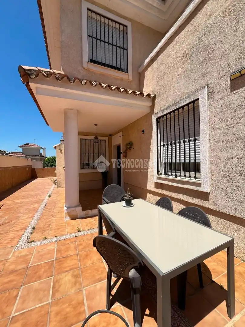 Terraza de Casa o chalet en venta en Alcalá de Guadaira con Aire acondicionado, Terraza y Amueblado