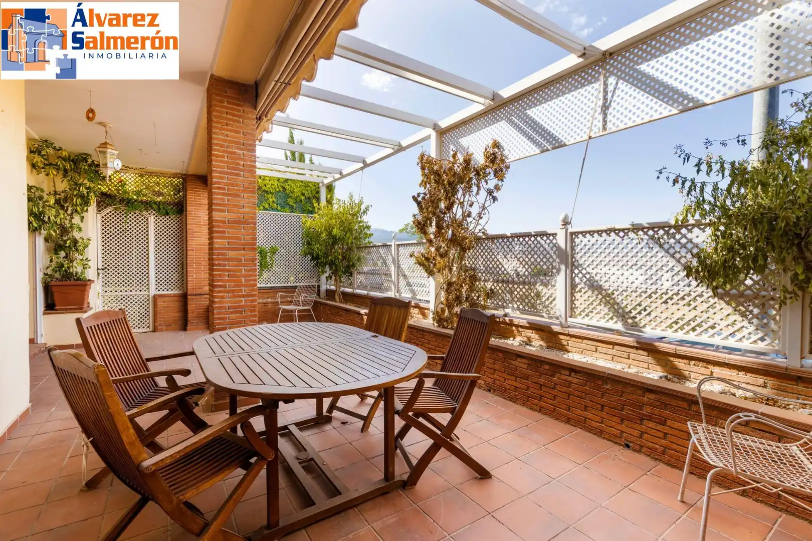 Terrassa de Casa adosada en venda en Granada amb Aire condicionat, Calefacció i Terrassa