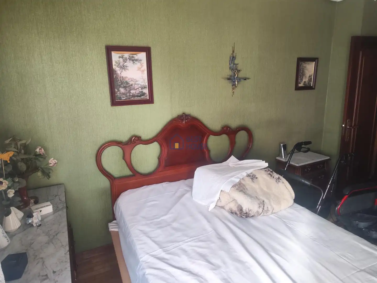 Dormitori de Pis en venda en León Capital  amb Calefacció