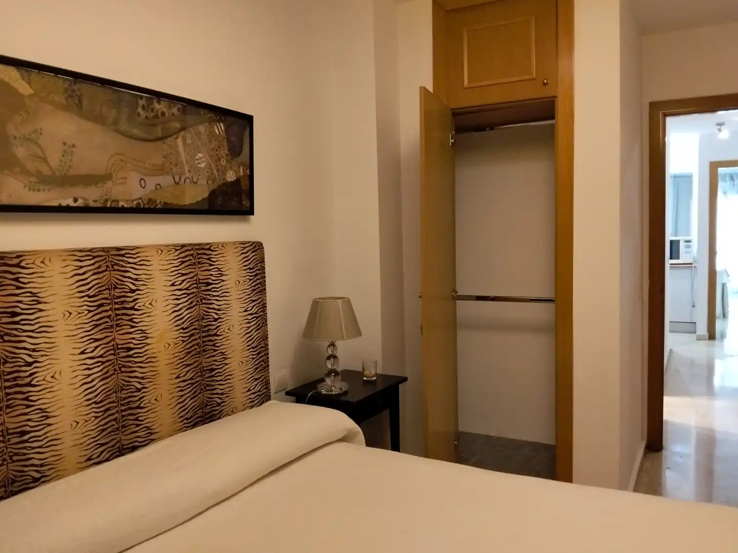 Dormitori de Apartament de lloguer en Málaga amb Moblat