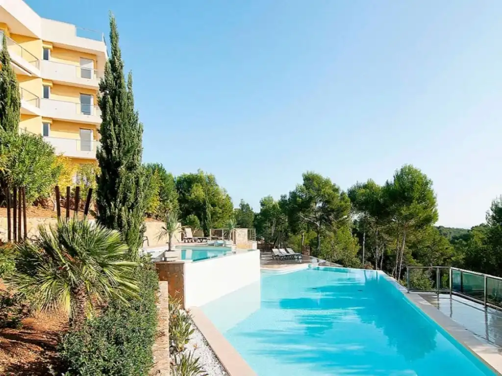 Piscina de Apartamento en venta en Calvià con Aire acondicionado, Calefacción y Jardín privado