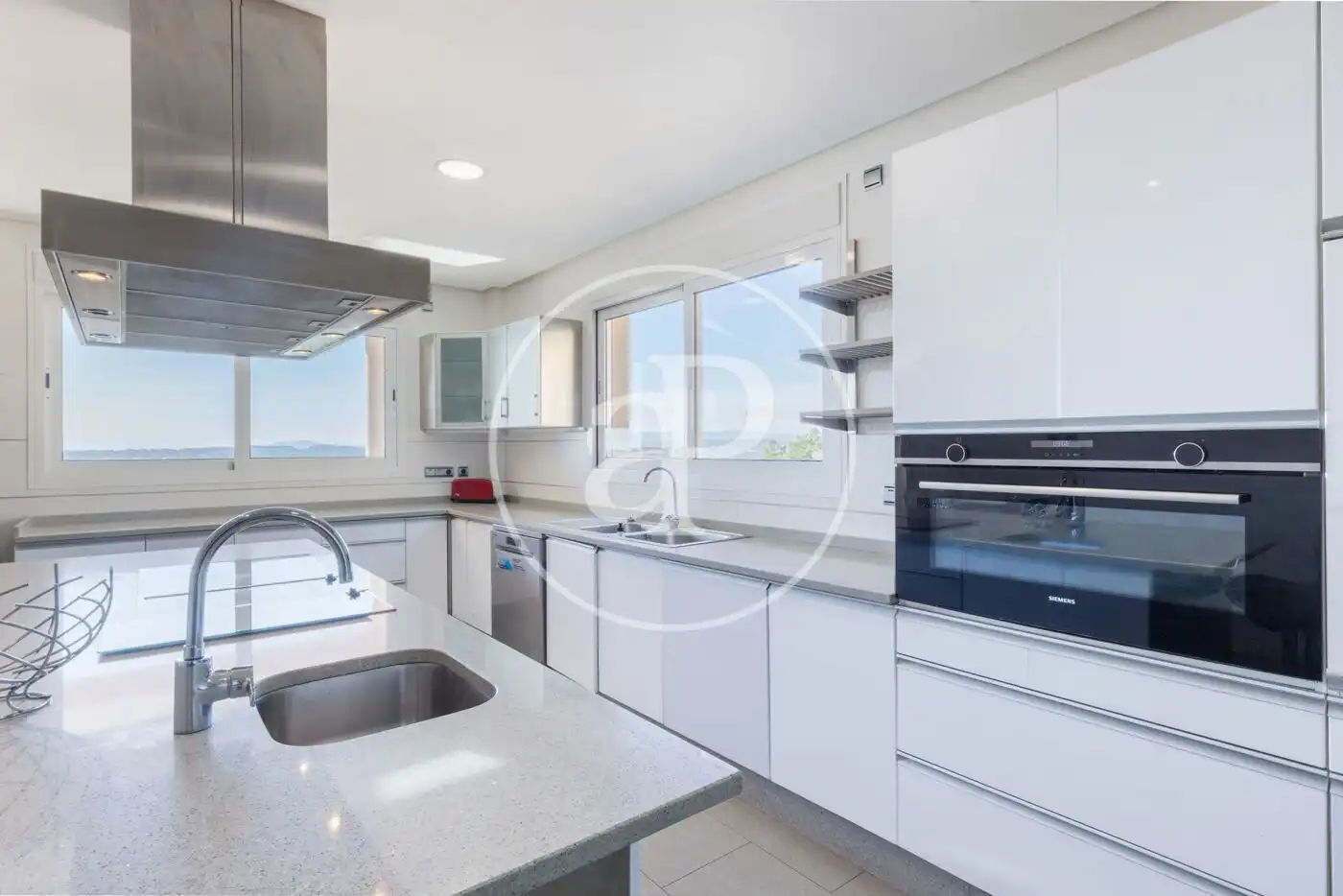 Cocina de Casa o chalet en venta en Torrent con Aire acondicionado, Calefacción y Jardín privado