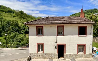 Exterior view of House or chalet for sale in Riosa  with Heating and Storage room