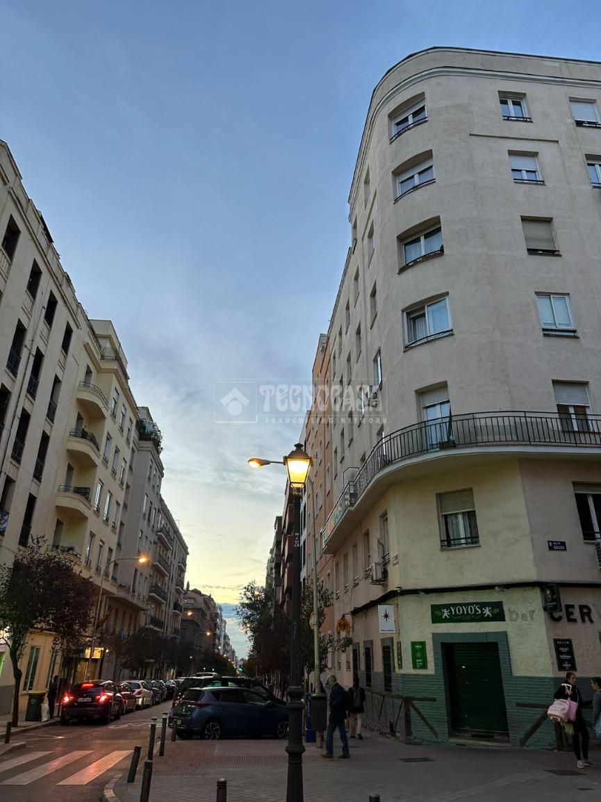Piso de alquiler en Arapiles, Chamberí