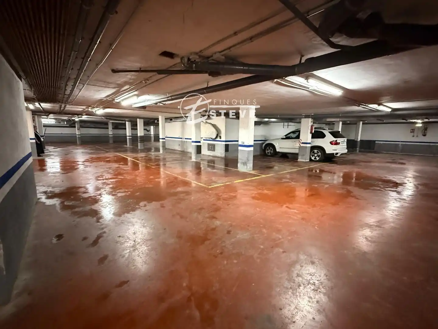 Parkplatz von Dachboden zum Verkauf in Calafell mit Klimaanlage, Heizung und Terrasse
