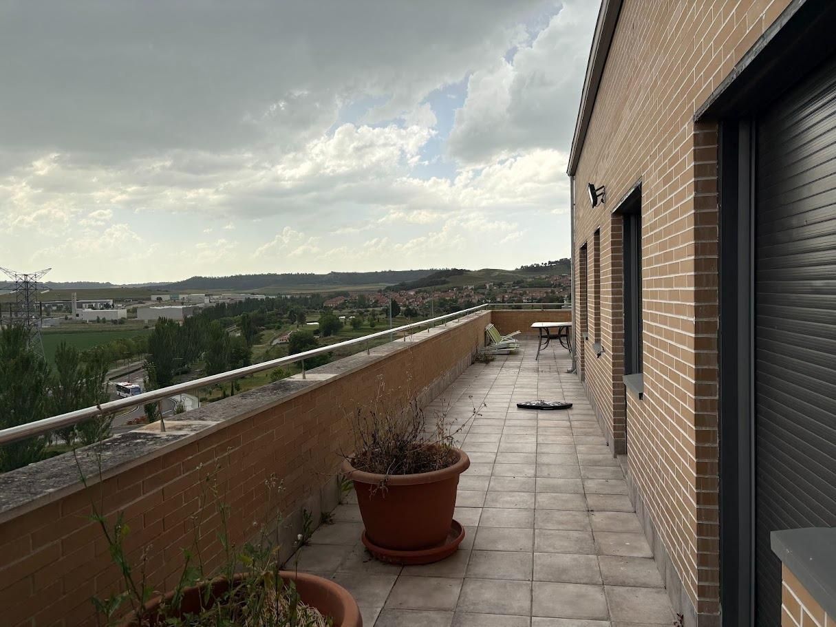 Terrace of Attic for sale in Arroyo de la Encomienda  with Heating, Parquet flooring and Terrace