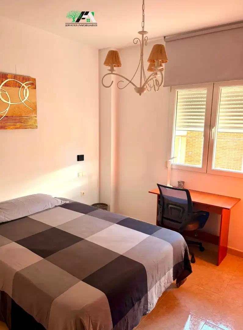 Appartamento con ascensore in affitto a Calle Manuel Machado, imagen 6