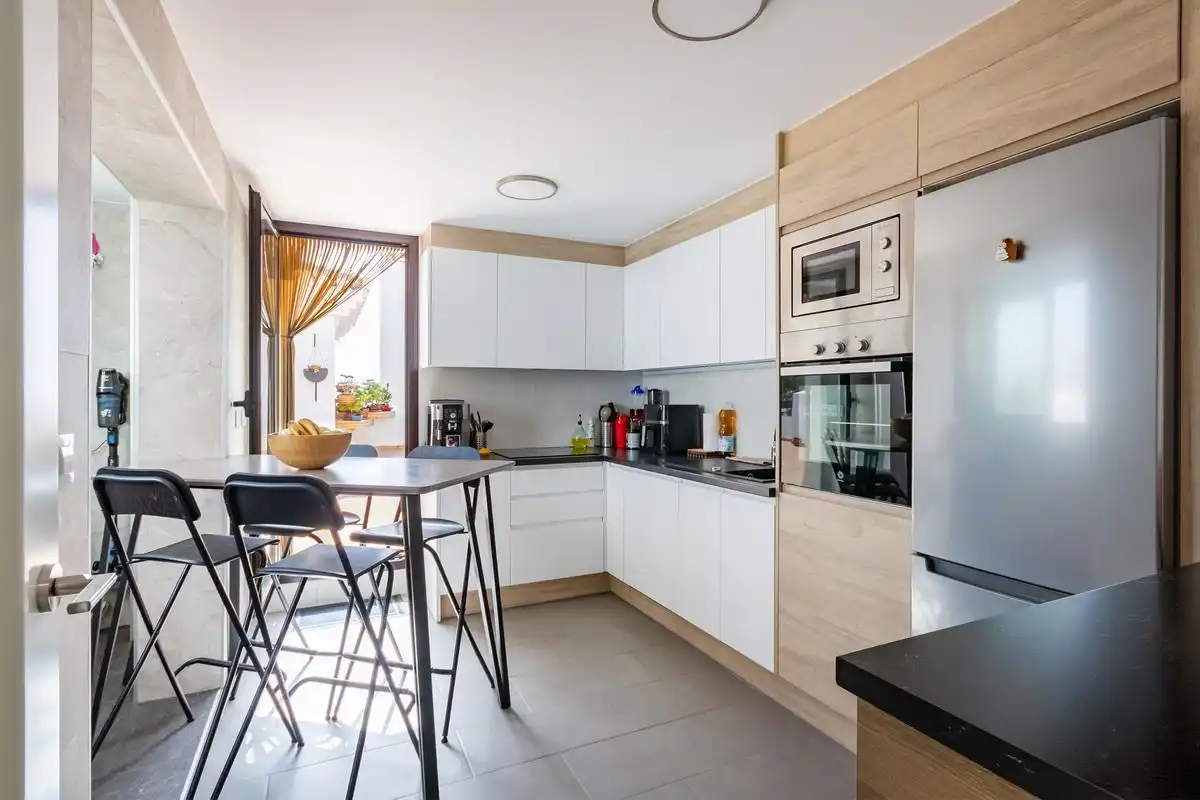 Kitchen of Flat for sale in Salobreña  with Air Conditioner, Heating and Terrace