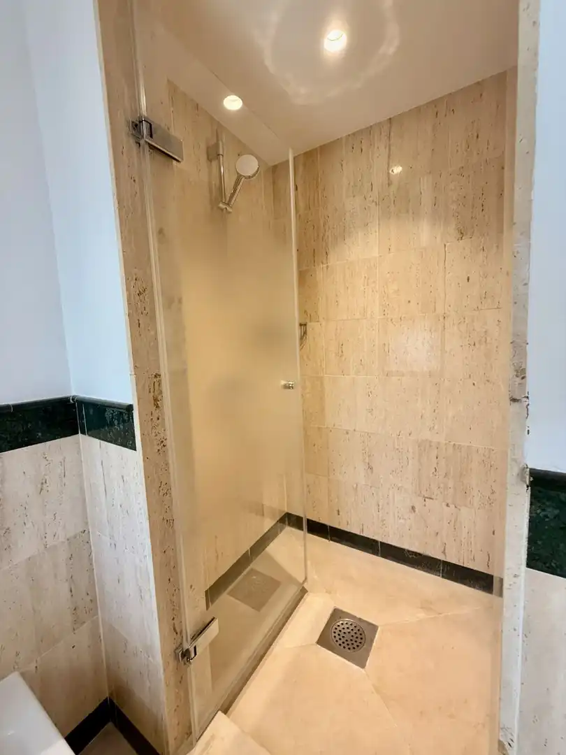 Bathroom of Attic for sale in Marbella  with Air Conditioner, Terrace and Storage room