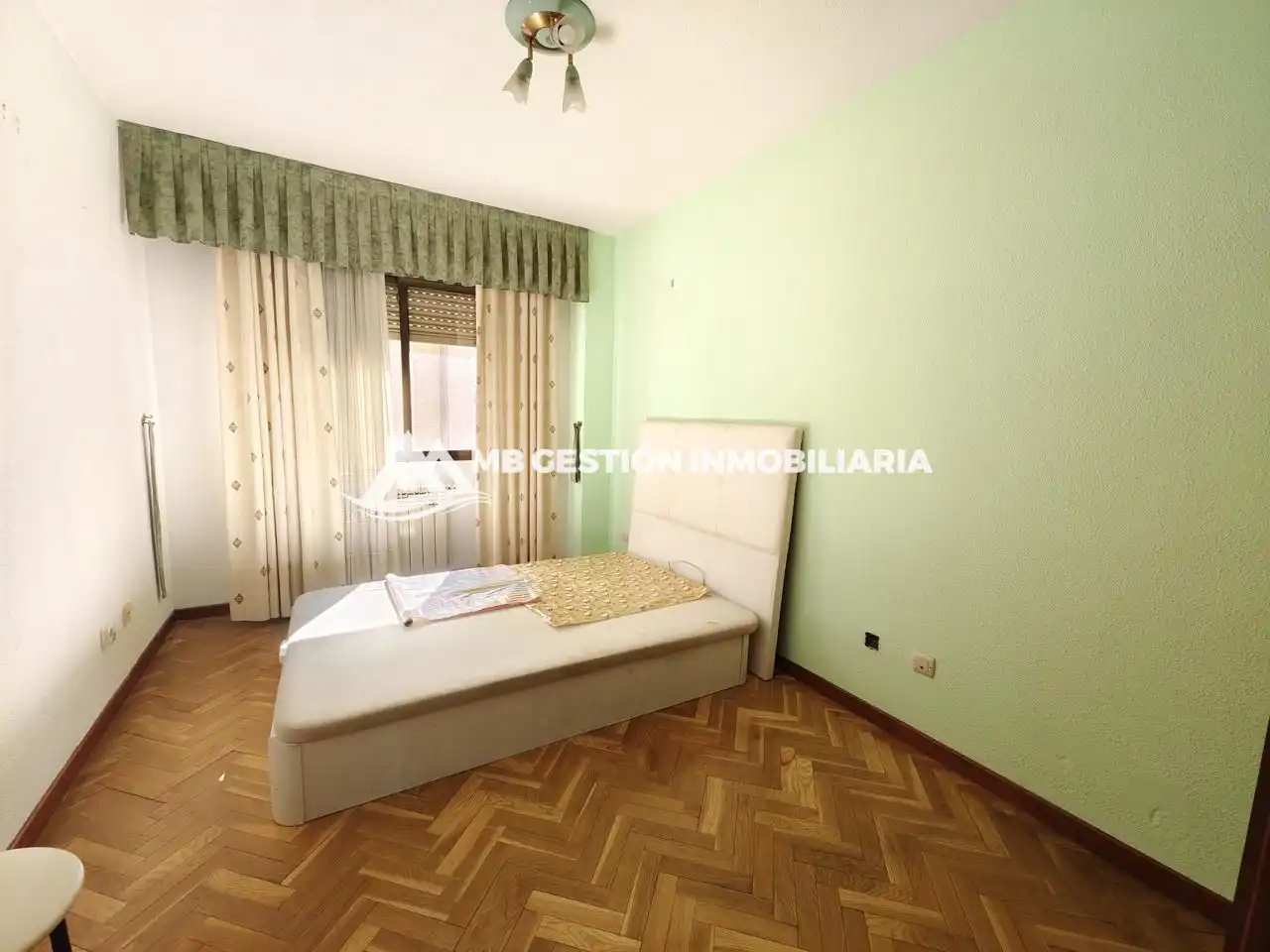 Flat for sale in El Arroyo - La Fuente