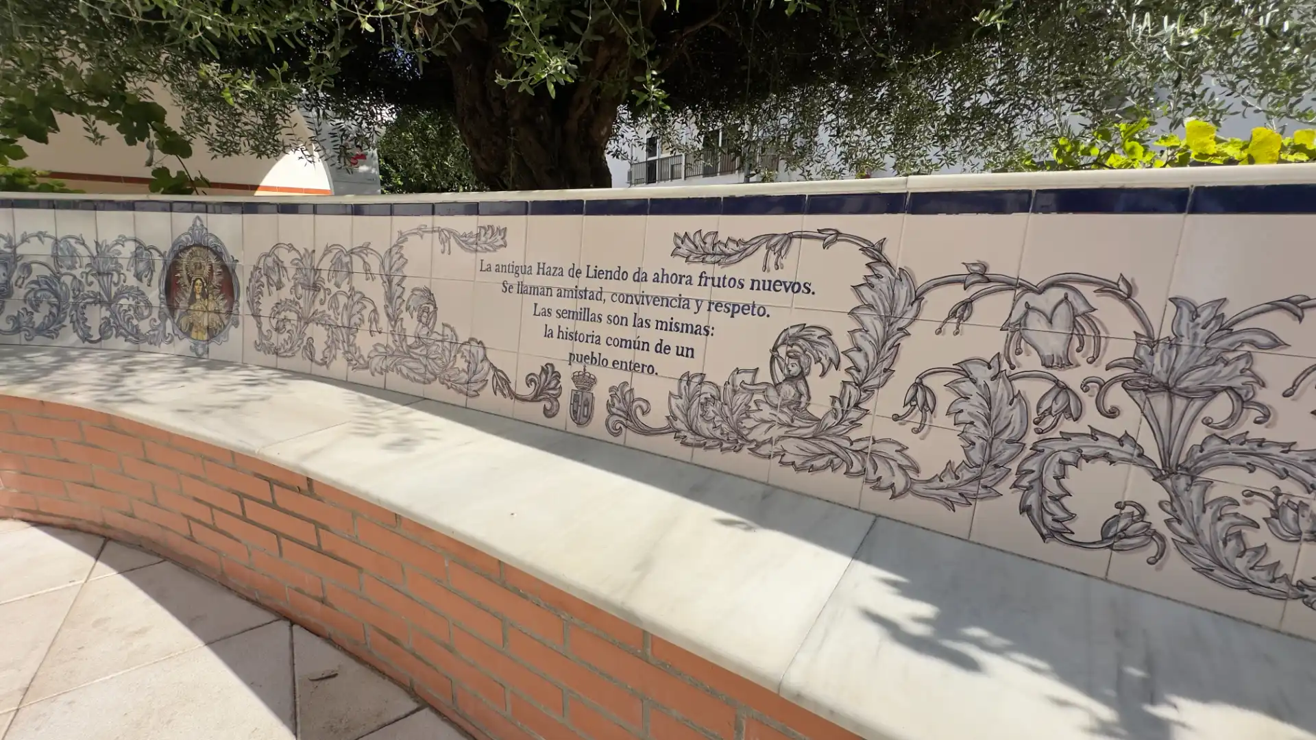 Jardín de Piso en venta en Gines con Aire acondicionado