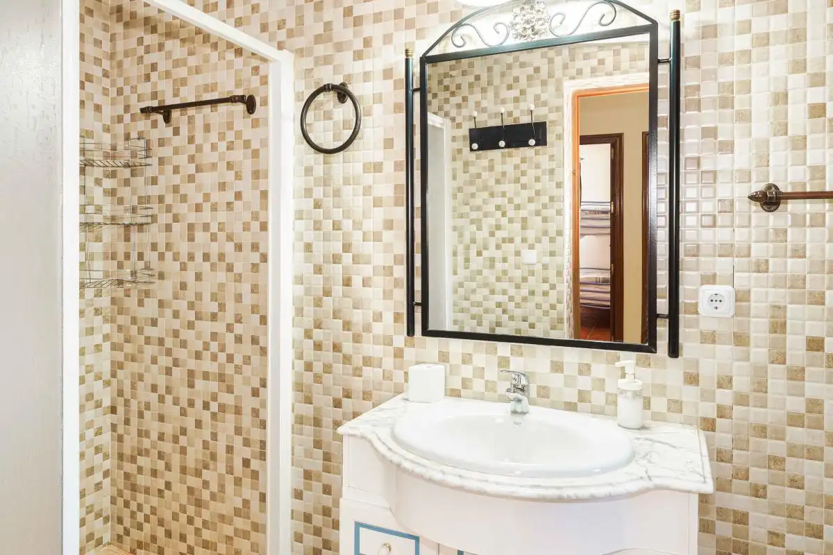 Baño de Finca rústica en venta en Aracena con Aire acondicionado, Calefacción y Jardín privado
