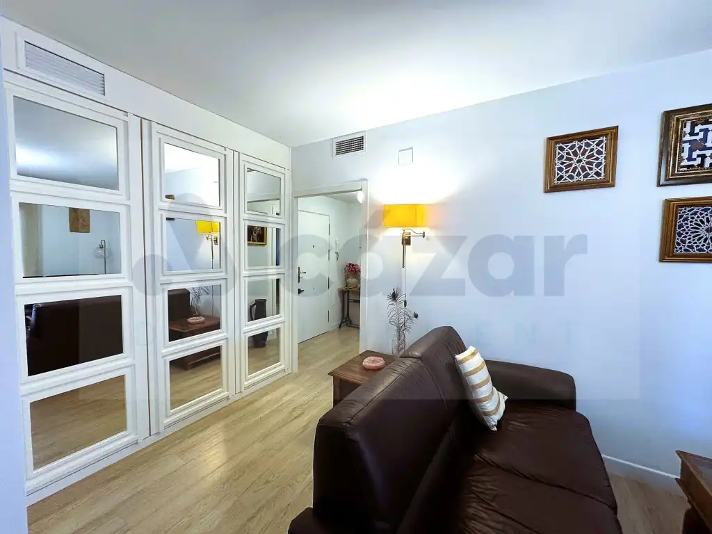 Habitación de Piso en venta en Sevilla con Aire acondicionado, Calefacción y Terraza