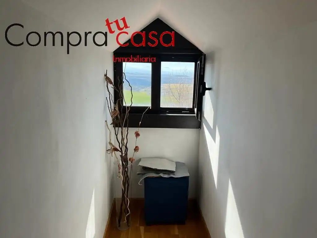 Casa adosada en venda en Segovia amb Calefacció, Jardí privat i Balcó