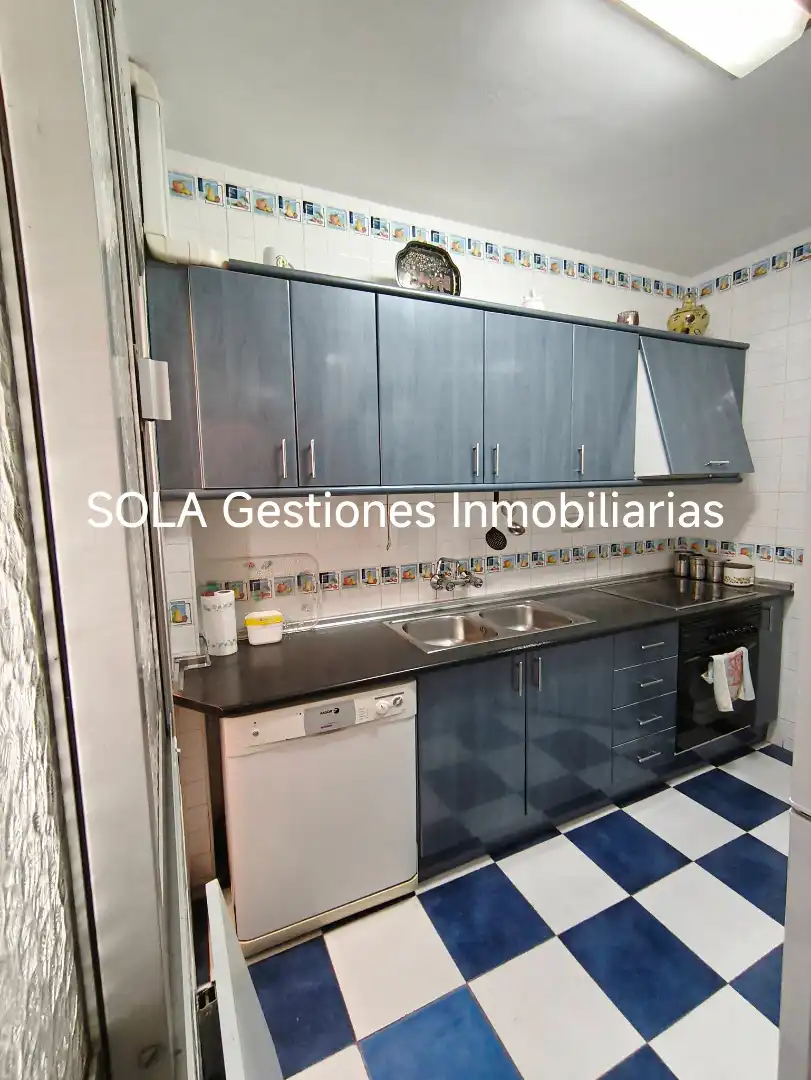 Appartamento con terrazza in vendita a Calle Manuel Barraca, imagen 5