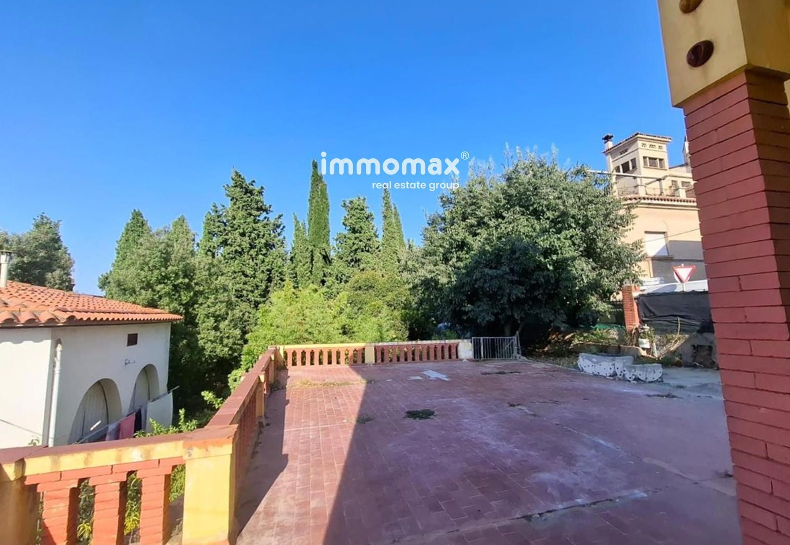 Exterior view of House or chalet for sale in Gelida  with Terrace